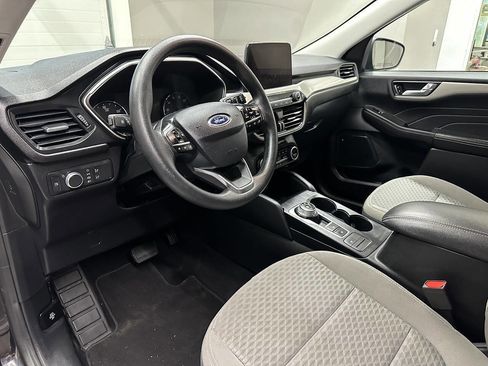 Used 2021 Ford Escape SE image 14