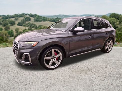 Used 2022 Audi SQ5 Premium Plus w/ Premium Plus Package AWD/4WD image 3