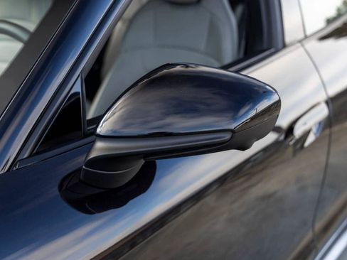 Certified 2022 Porsche Taycan 4 Cross Turismo image 68