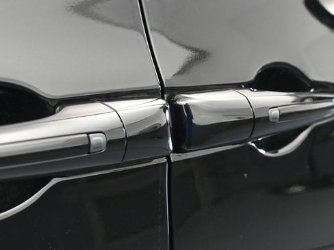 New 2026 Chrysler Pacifica Pinnacle image 37