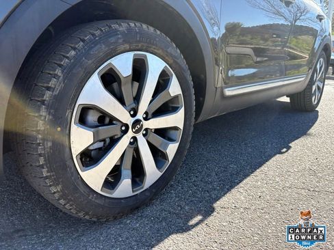 Certified 2022 Kia Telluride EX w/ EX Premium Package image 13