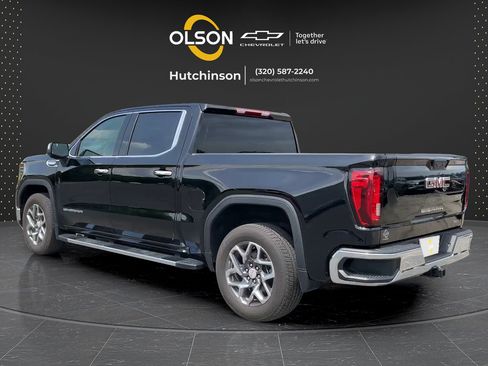 Used 2026 GMC Sierra 1500 SLT RWD image 3