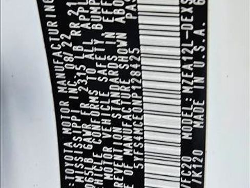 Used 2022 Toyota Corolla SE FWD image 15