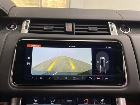 Used 2022 Land Rover Range Rover Sport HST image 26