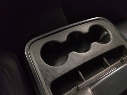 Used 2018 Chevrolet Silverado 1500 LT w/ Rally 2 Edition image 26