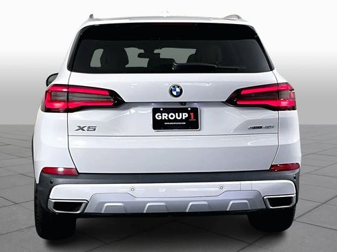 Used 2021 BMW X5 sDrive40i w/ Convenience Package image 5