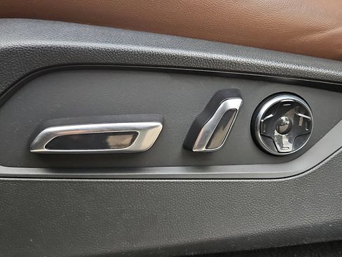 Used 2023 Acura MDX SH-AWD w/ Technology Package image 30