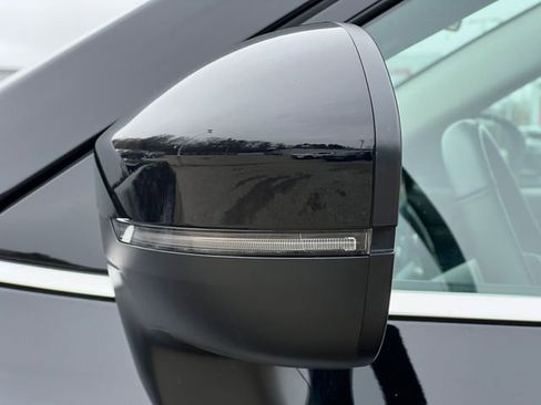 Used 2024 Nissan Pathfinder SV AWD/4WD image 35