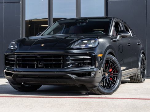 New 2026 Porsche Cayenne S image 1