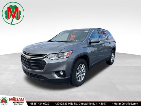 Used 2019 Chevrolet Traverse LT image 1