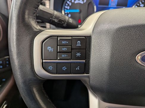 Used 2024 Ford Expedition Limited image 25