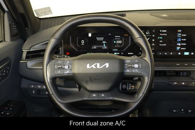 Certified 2024 Kia EV9 GT-Line AWD/4WD image 7