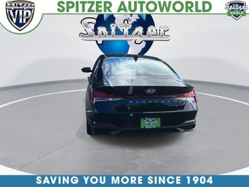 Used 2023 Hyundai Elantra SEL FWD image 9