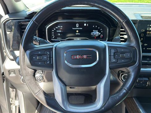 Used 2022 GMC Sierra 1500 Elevation w/ Elevation Premium Package AWD/4WD image 20
