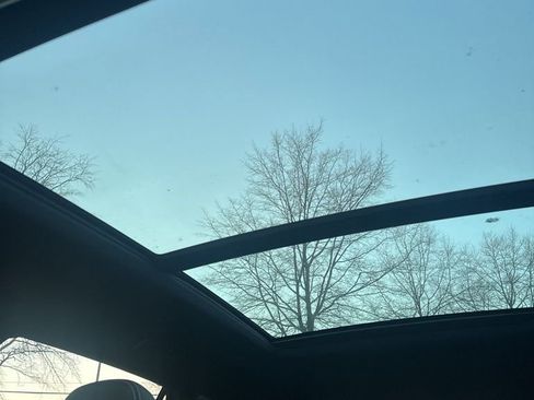 Used 2023 Volkswagen Atlas Cross Sport SEL R-Line image 14