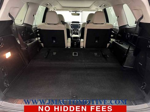 Used 2019 Subaru Ascent Limited image 19