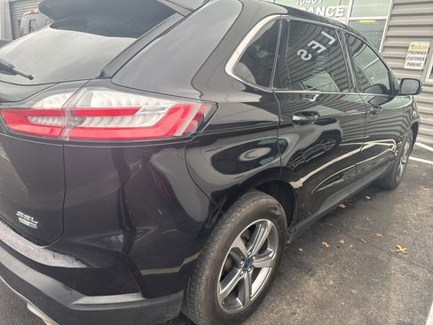 Used 2019 Ford Edge SEL w/ Equipment Group 201A image 4