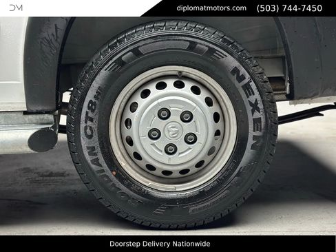 Used 2025 RAM ProMaster 2500 w/ U-Haul Equipment Group image 36