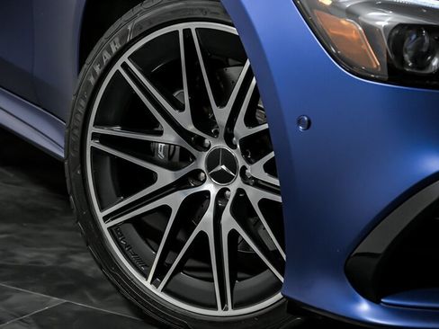 Used 2022 Mercedes-Benz AMG GT 53 image 3