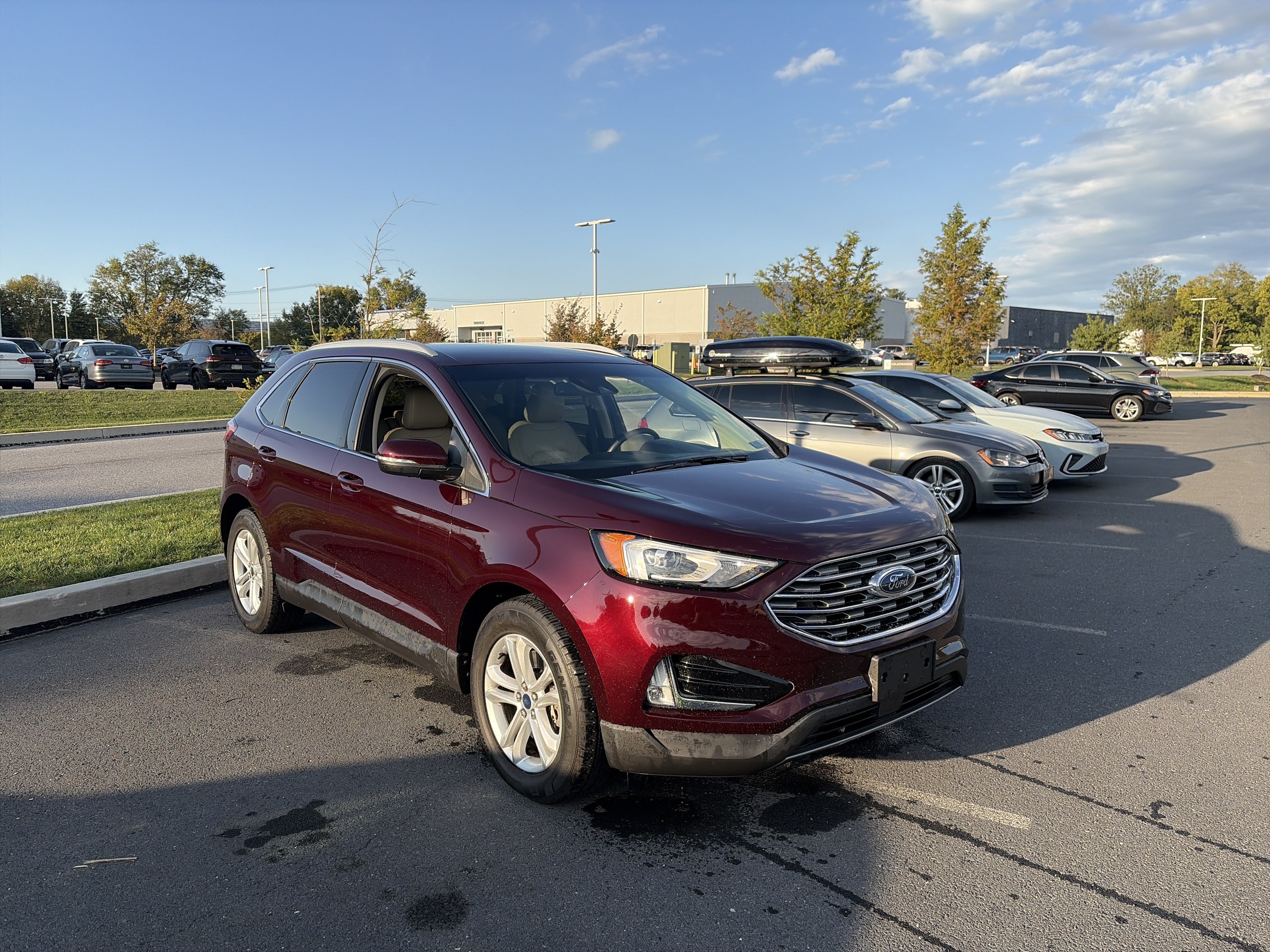 Used 2020 Ford Edge SEL w/ Convenience Package AWD/4WD image 3