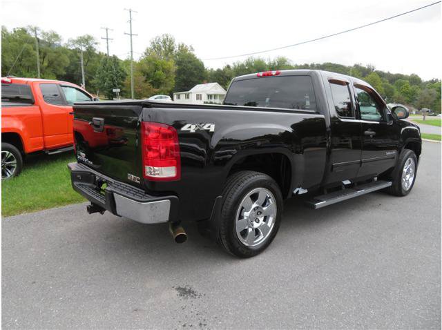 Used 2011 GMC Sierra 1500 SLE w/ Power Tech Package AWD/4WD image 2