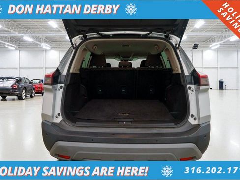 Used 2022 Nissan Rogue SV image 31