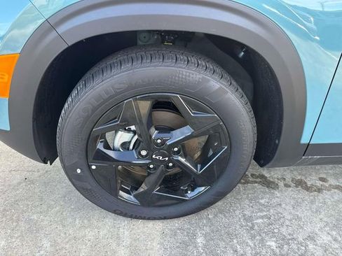 New 2026 Kia Seltos EX w/ EX Sunroof Package image 6