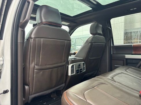 Used 2017 Ford F250 King Ranch w/ King Ranch Ultimate Package AWD/4WD image 17