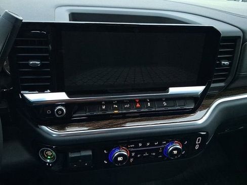 New 2026 GMC Sierra 2500 SLE w/ SLE Value Package; image 11