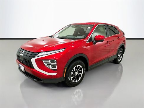 Used 2024 Mitsubishi Eclipse Cross ES image 3