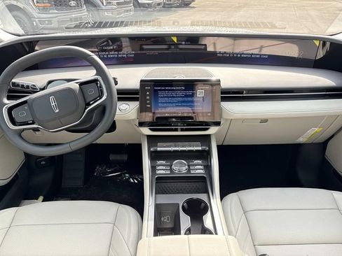 New 2026 Lincoln Nautilus Premier w/ Equipment Group 102A AWD/4WD image 16