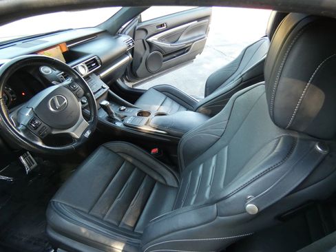Used 2017 Lexus RC 200t image 47