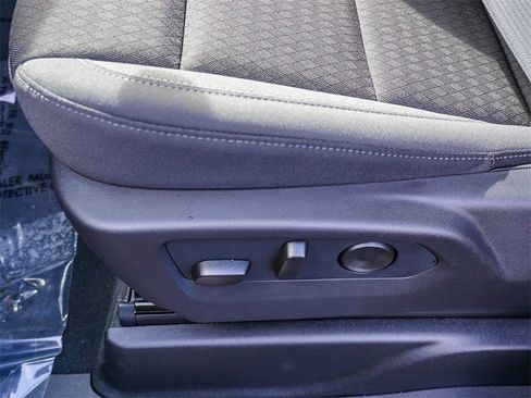 New 2026 Chevrolet Suburban LS image 19