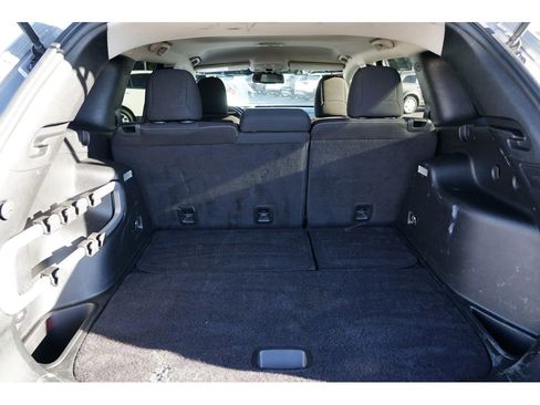 Used 2017 Jeep Cherokee Latitude image 27