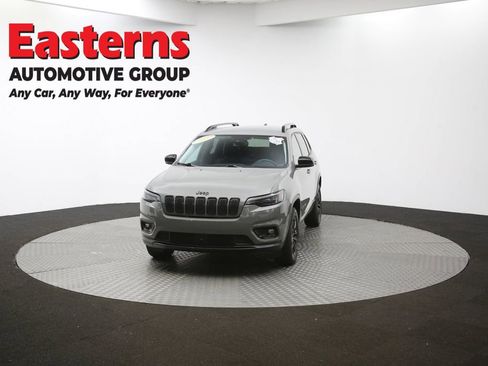 Used 2023 Jeep Cherokee Altitude Lux image 53