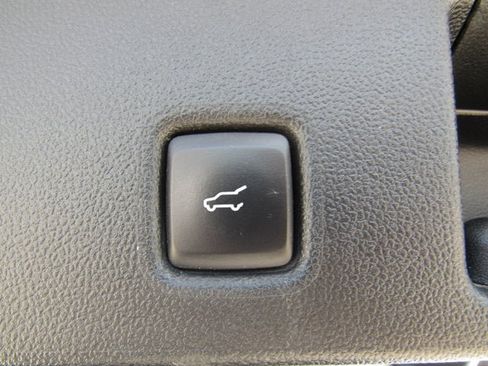 Used 2022 Ford Escape SE w/ Convenience Package AWD/4WD image 32