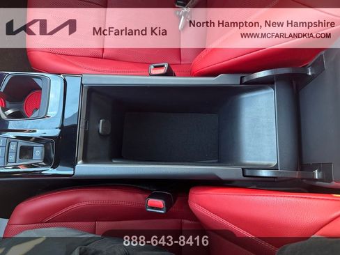 Used 2025 Toyota Camry Hybrid image 28