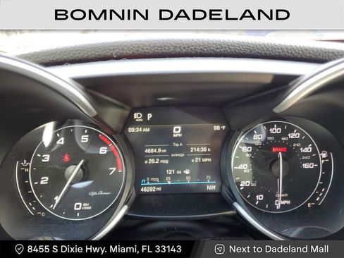 Used 2022 Alfa Romeo Giulia Ti image 20