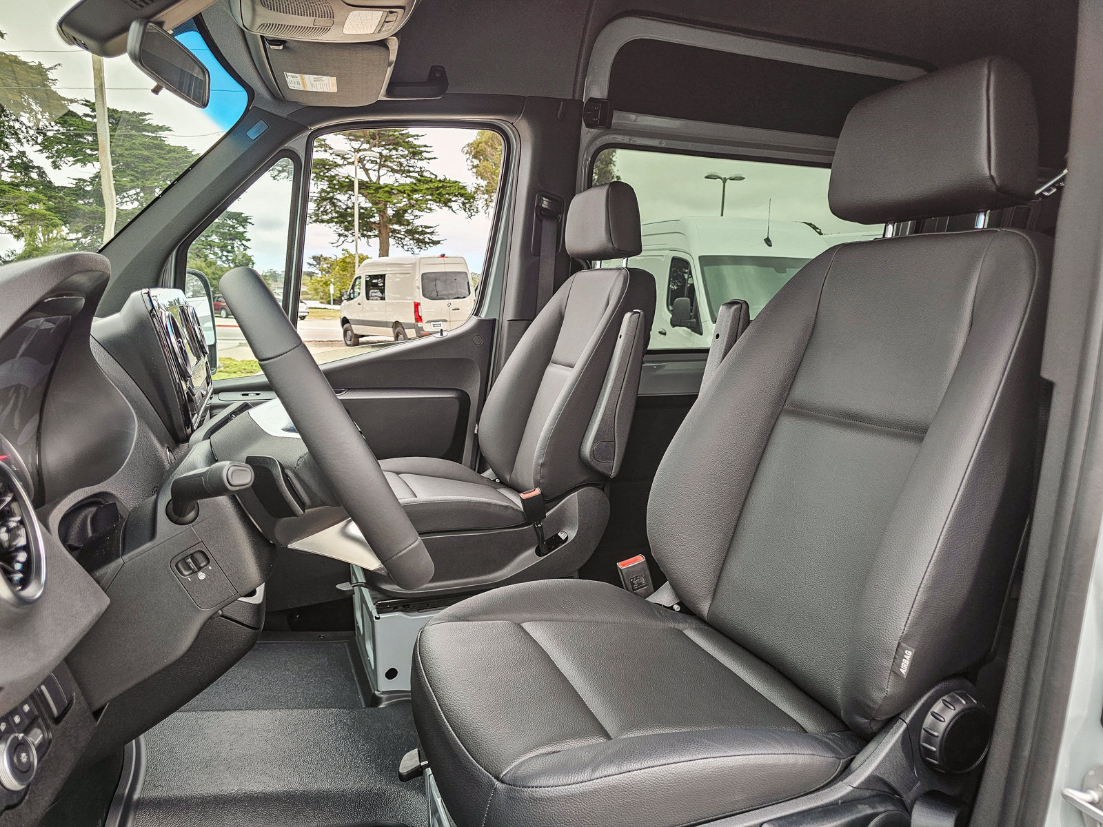New 2026 Mercedes-Benz Sprinter 2500 image 18