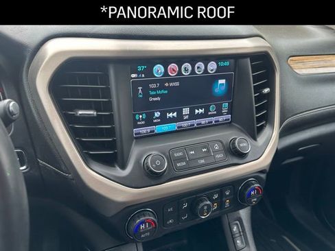 Used 2017 GMC Acadia Denali w/ Technology Package image 9