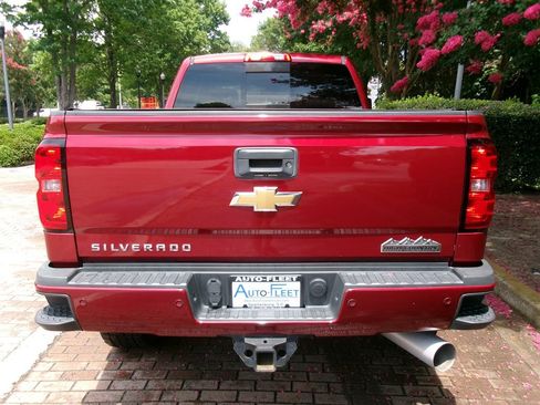 Used 2019 Chevrolet Silverado 2500 High Country w/ Duramax Plus Package AWD/4WD image 5