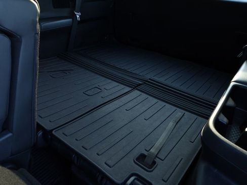 Used 2025 Toyota Grand Highlander FWD image 15