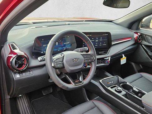 New 2026 Chevrolet Equinox RS FWD image 3