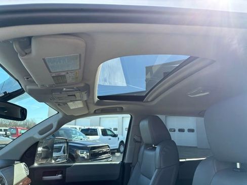 Used 2017 Toyota Tundra Limited image 19