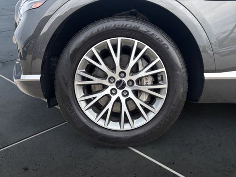 Used 2025 Genesis GV80 2.5T image 14