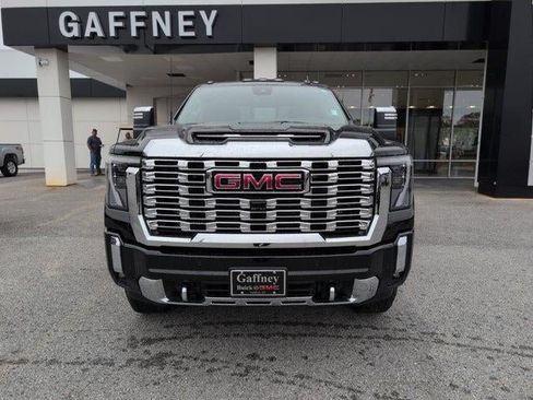 New 2026 GMC Sierra 2500 Denali w/ Denali Reserve Package AWD/4WD image 10
