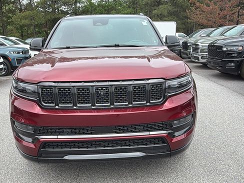 Certified 2025 Jeep Grand Wagoneer Series II Obsidian w/ Quick Order Packagew 28T AWD/4WD image 3