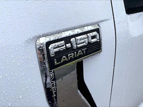 Used 2023 Ford F150 Lariat image 34