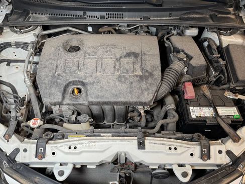 Used 2017 Toyota Corolla SE w/ Carpet Mat Package (TMS) FWD image 23
