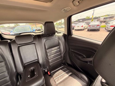 Used 2017 Ford Escape Titanium w/ Equipment Group 301A AWD/4WD image 56